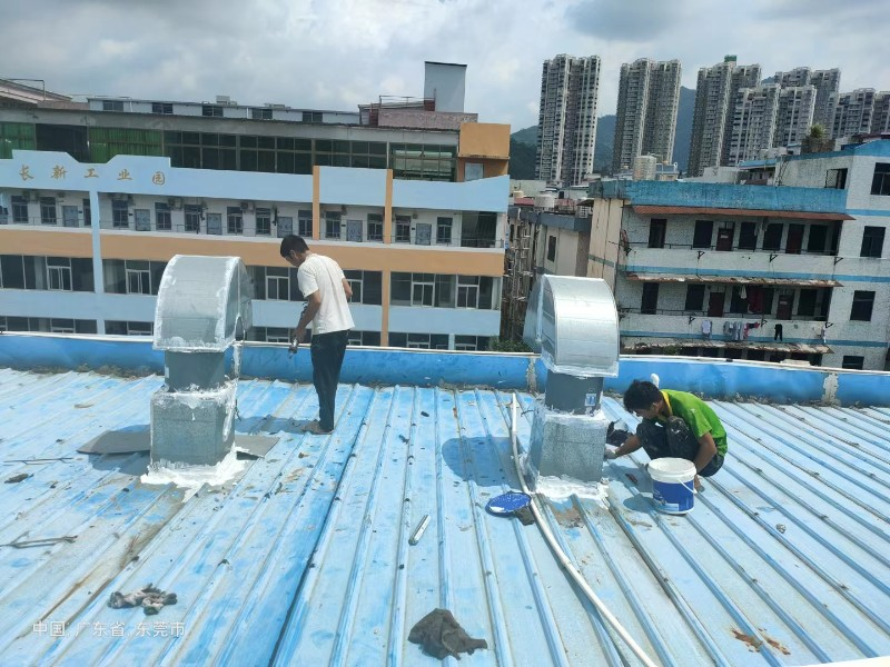 青山钢结构屋面涂料维修方法